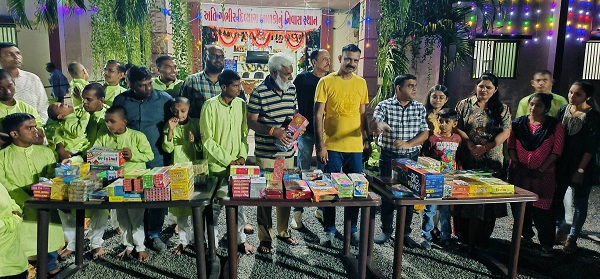 DIRECTOR OF SOCIAL SECURITY DEPARTMENT, GANDHINAGAR SHRI VIKRAMSINGHBHAI JADAV CELEBRATING DIWALI WITH DISABLED ORPHANS OF SAMPRAT SANSTHA.